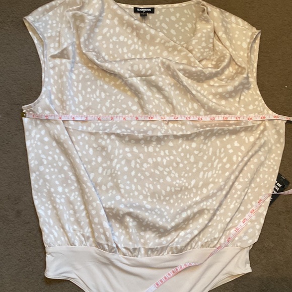 NWT Express Bodysuit - Picture 10 of 11